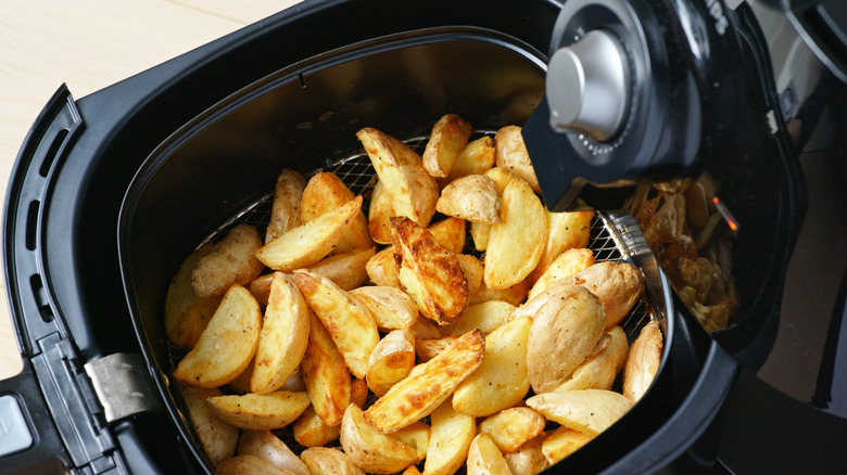 картофель во фритюре